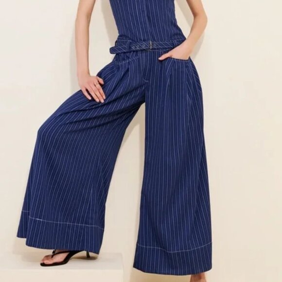 FREE PEOPLE Flores Jumpsuit CUTE! Pin stripes Wide Leg Vintage Denim Overalls S - Picture 4 of 12